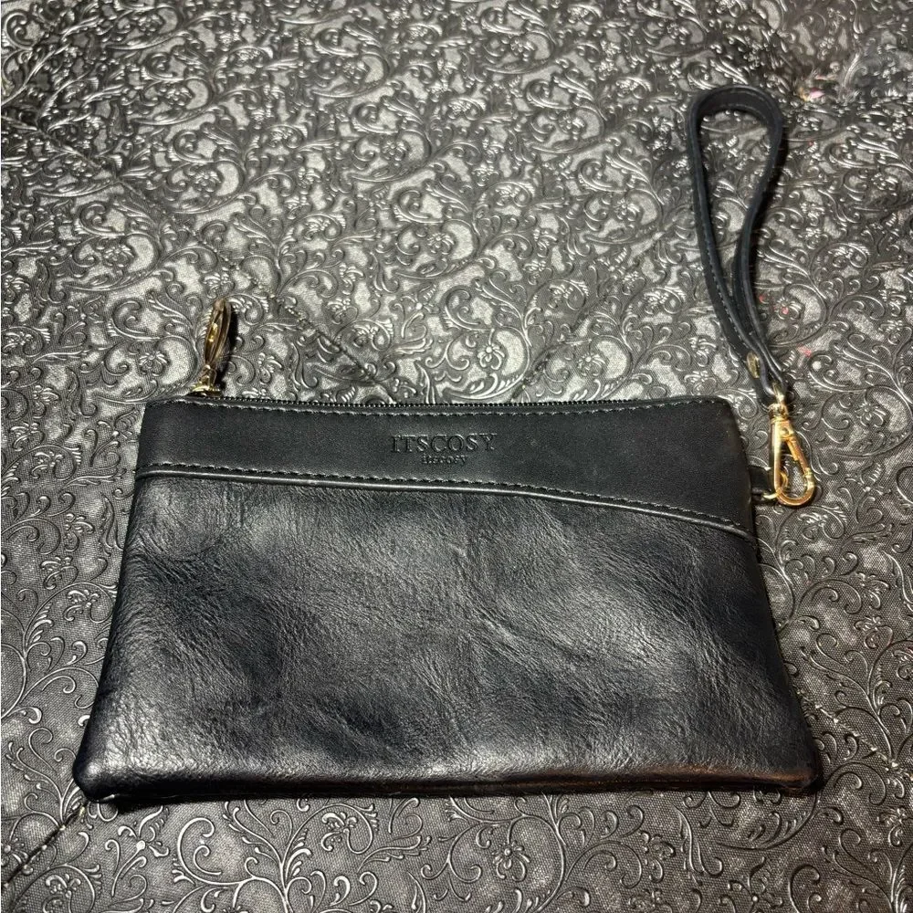 It’s Cosy Black Leather Wristlet Clutch NWOT